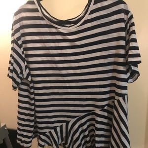 Navy & white flowy tee